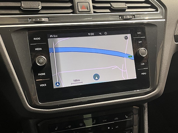 Volkswagen Tiguan 17 of 20