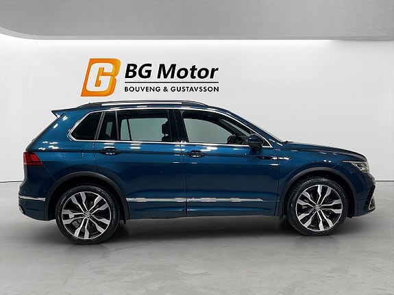 Volkswagen Tiguan 3 of 20