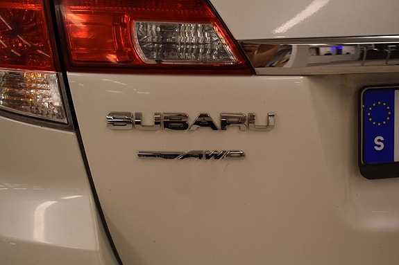 Subaru Outback 7 of 16