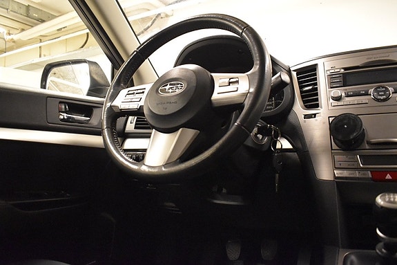 Subaru Outback 12 of 16