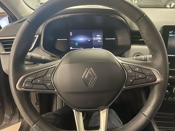 Renault Clio 12 of 14