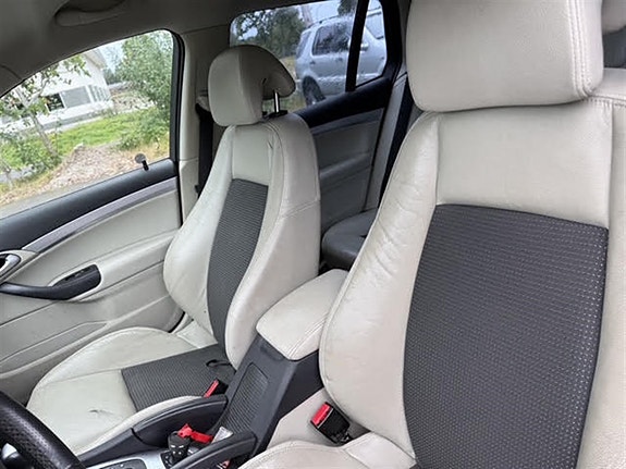 Saab 9-3 10 of 11