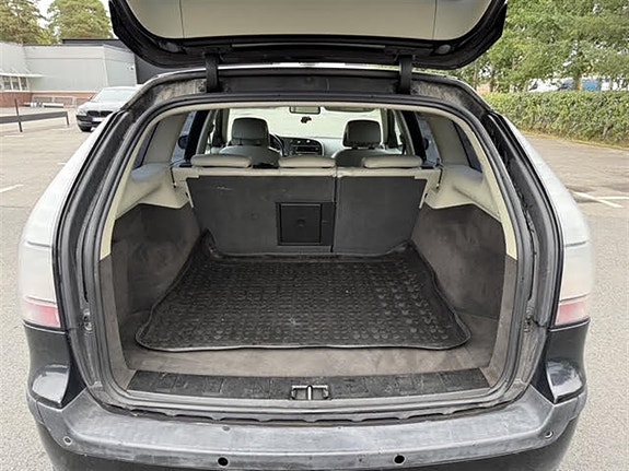 Saab 9-3 8 of 11