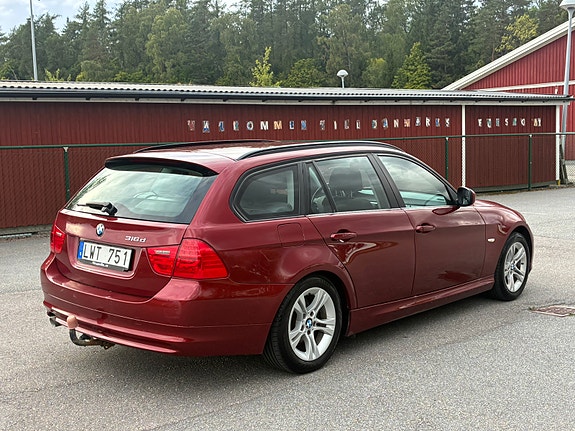BMW 316d 5 of 13