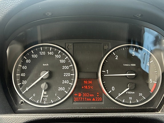 BMW 316d 13 of 13