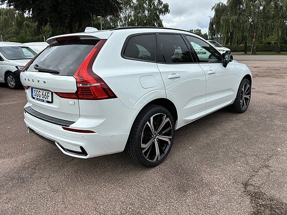 Volvo XC60 4 of 19