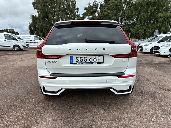 Volvo XC60 5 of 19