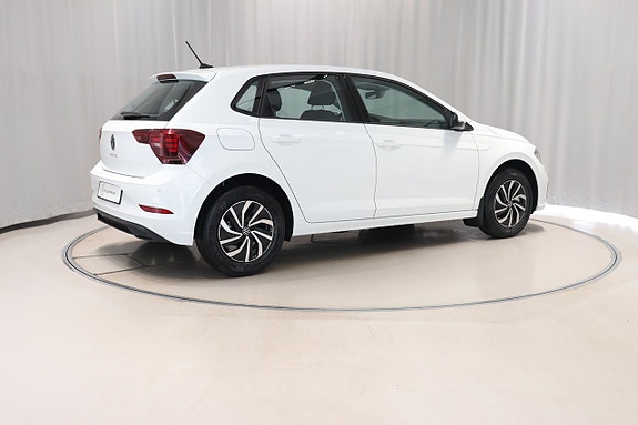 Volkswagen Polo 4 of 10