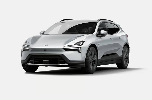 Polestar 4 2 of 6