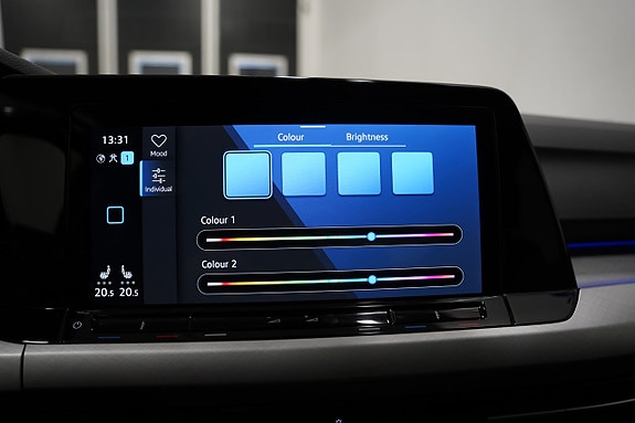 Volkswagen Golf Alltrack 17 of 22
