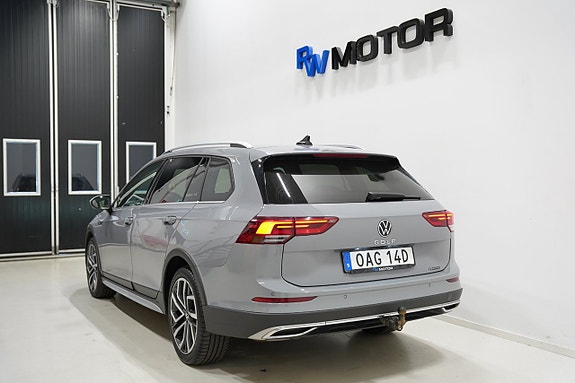 Volkswagen Golf Alltrack 5 of 22