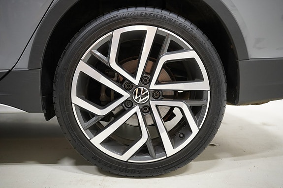 Volkswagen Golf Alltrack 4 of 22