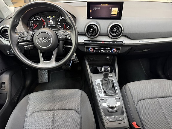 Audi Q2 5 of 14