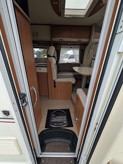 Rapido 691 F 14 of 28