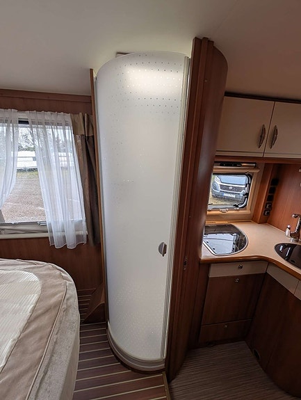 Rapido 691 F 20 of 28