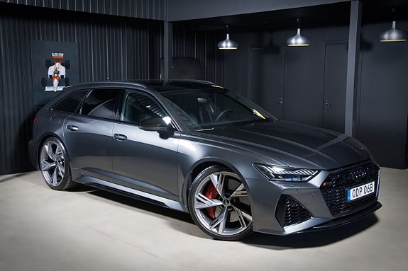 Audi RS6 2 of 23