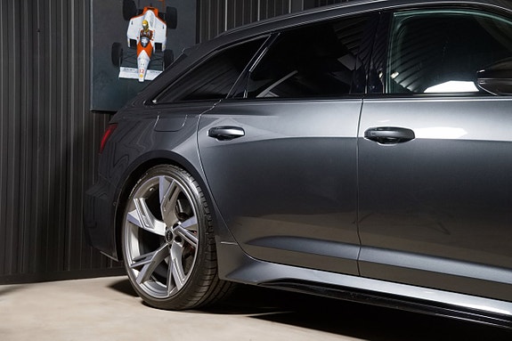 Audi RS6 4 of 23