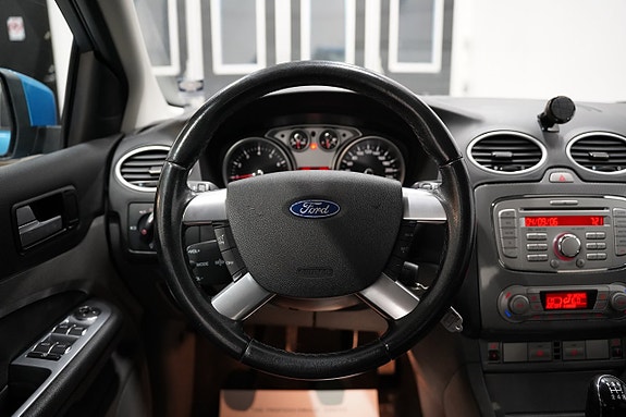 Ford Focus 11 of 18