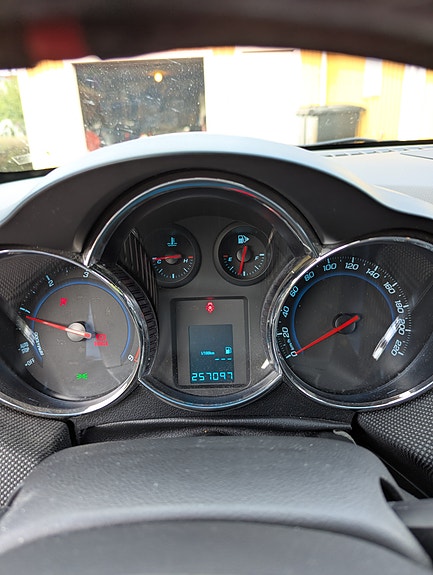 Chevrolet Cruze 6 of 8