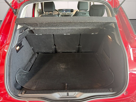 Citroen C4 Picasso 15 of 19