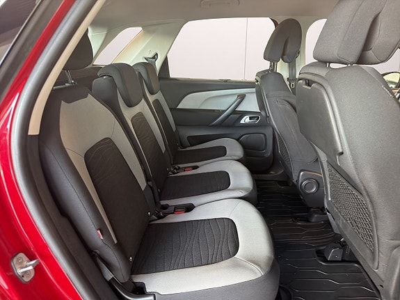 Citroen C4 Picasso 14 of 19