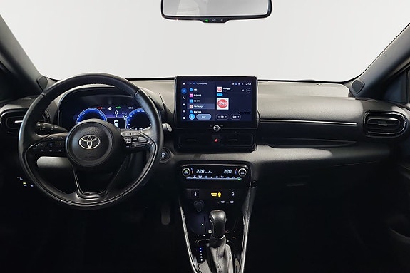 Toyota Yaris 9 of 14
