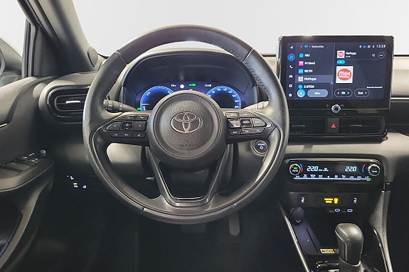 Toyota Yaris 10 of 14