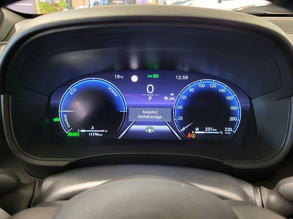 Toyota Yaris 14 of 14