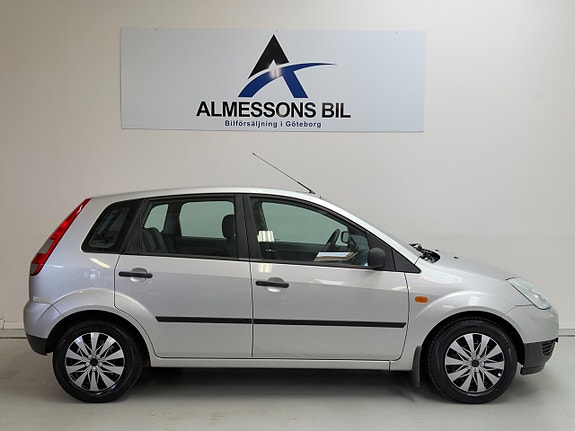 Ford Fiesta 5 of 15