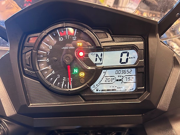 Suzuki V-Strom 650 XT 6 of 6