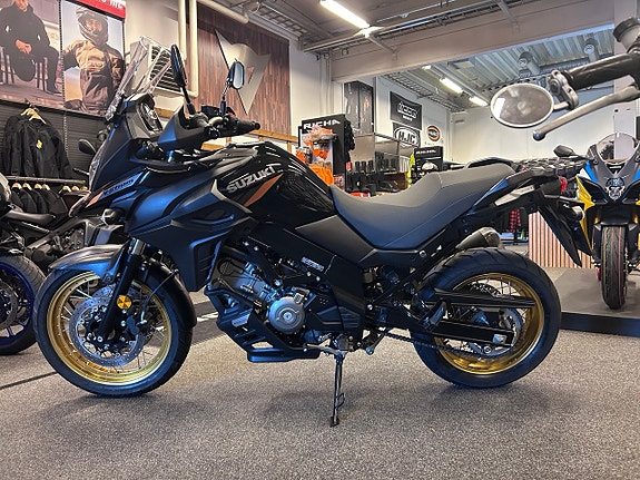 Suzuki V-Strom 650 XT 5 of 6