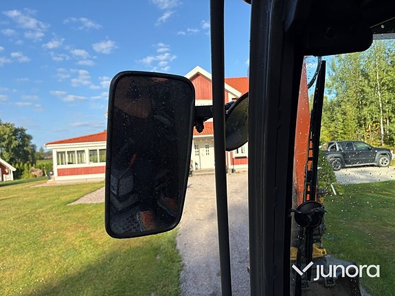 Hjulgrävare Hitachi ZX140W-5B 19 of 30