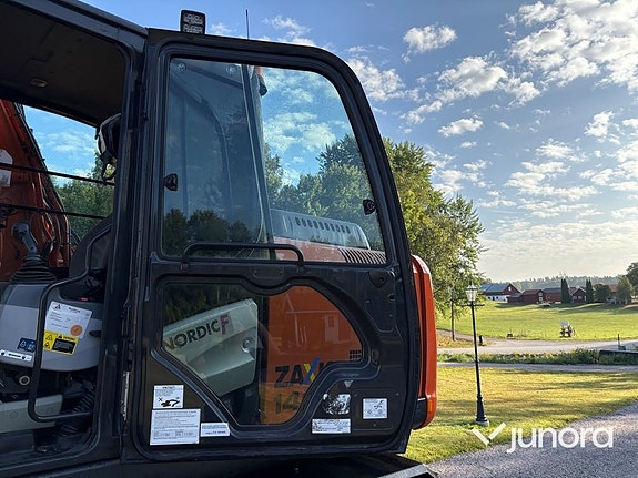 Hjulgrävare Hitachi ZX140W-5B 9 of 30