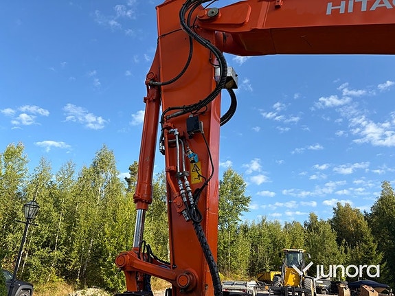 Hjulgrävare Hitachi ZX140W-5B 29 of 30