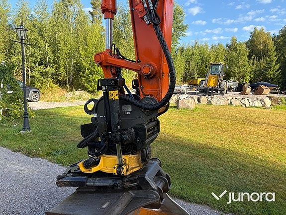 Hjulgrävare Hitachi ZX140W-5B 30 of 30