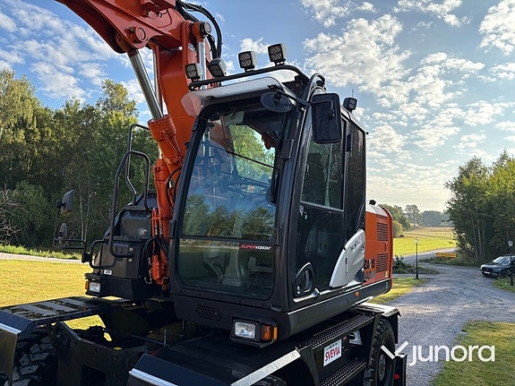 Hjulgrävare Hitachi ZX140W-5B 25 of 30