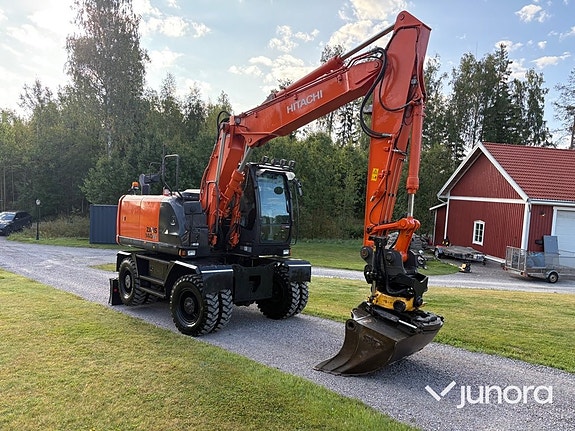 Hjulgrävare Hitachi ZX140W-5B 3 of 30