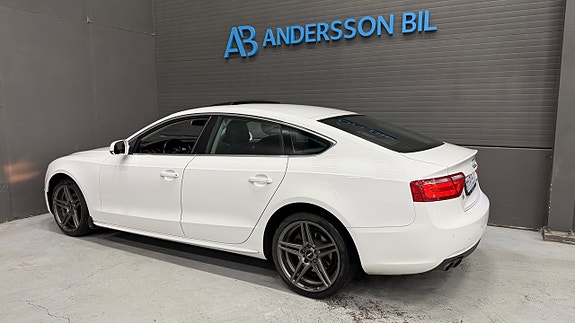 Audi A5 7 of 26