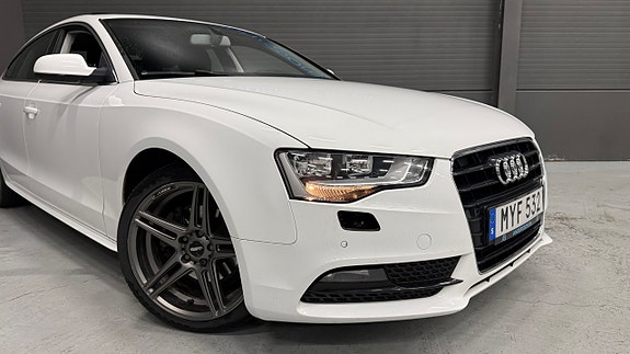 Audi A5 3 of 26