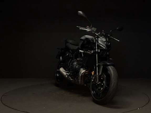 Yamaha MT-07 Öhlins, comfortsadlar samt quickshifter 4 of 6