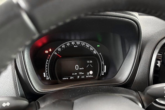 Toyota Aygo X 10 of 12