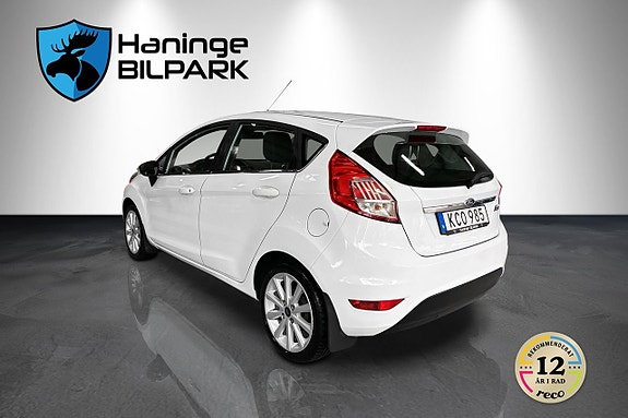 Ford Fiesta 9 of 30