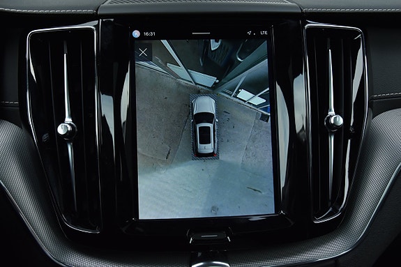 Volvo XC60 18 of 28