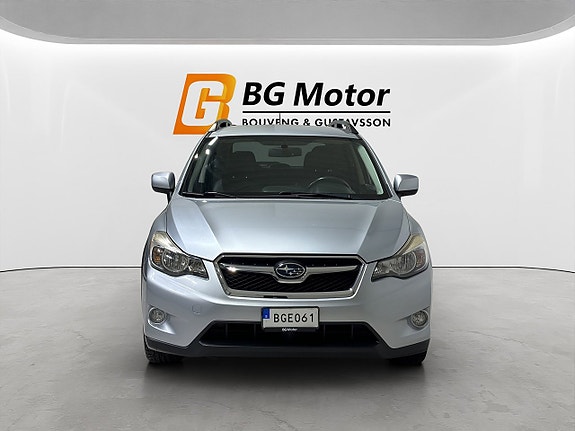 Subaru XV 2 of 18