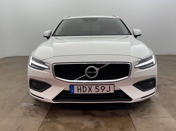 Volvo V60 11 of 26