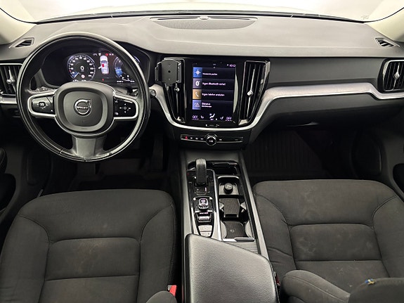 Volvo V60 17 of 26