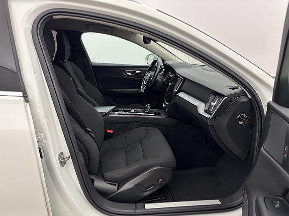 Volvo V60 25 of 26