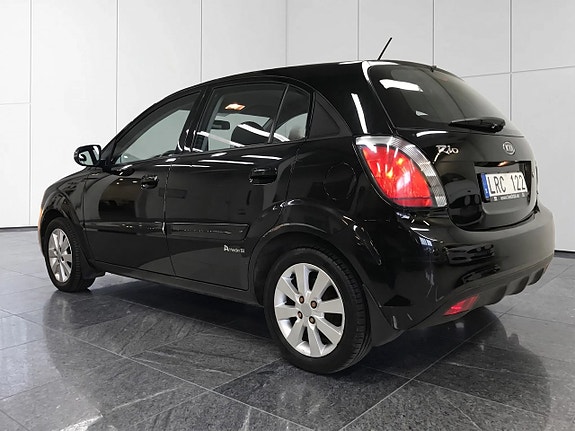 Kia Rio 3 of 18