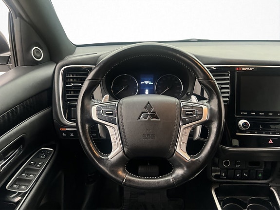 Mitsubishi Outlander 14 of 30
