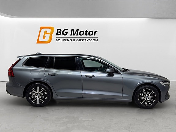 Volvo V60 3 of 22